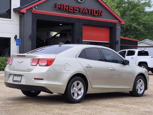 Champagne Silver Metallic 2015 Chevrolet Malibu 1LS