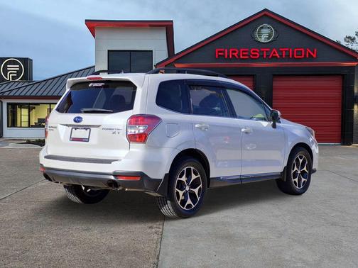 2015 Subaru Forester 2.0XT Touring