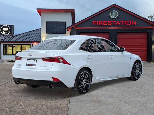 2016 Lexus IS 200t Base