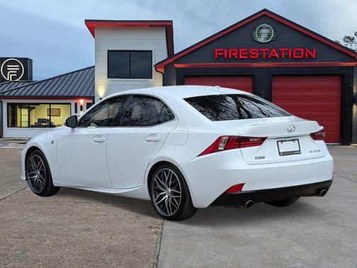 2016 Lexus IS 200t Base