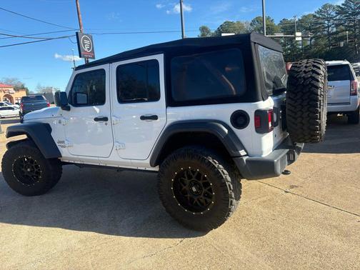 2020 Jeep Wrangler Unlimited Sport