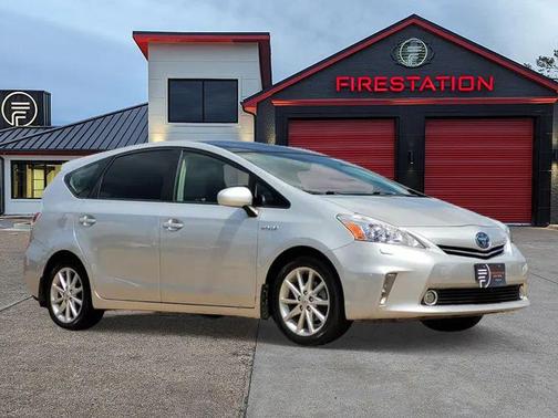 2012 Toyota Prius v Five