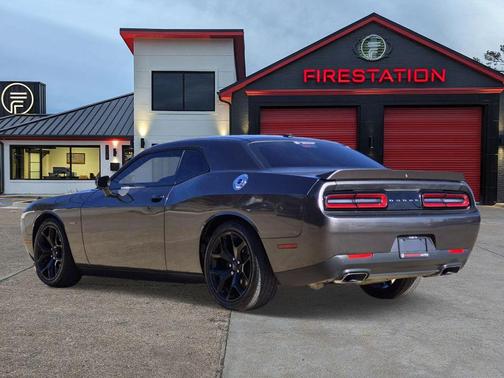 2016 Dodge Challenger R/T