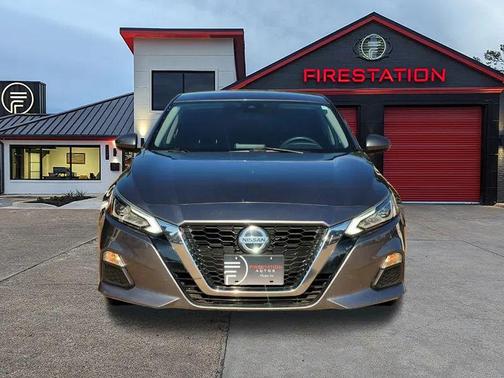 2021 Nissan Altima 2.5 SV