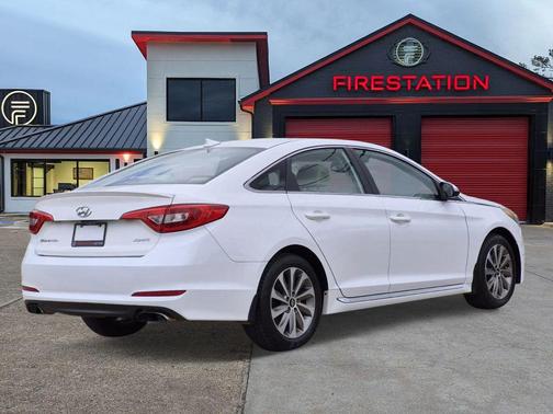 2015 Hyundai SONATA Sport