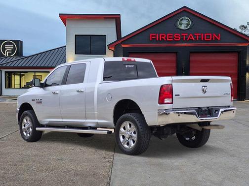 Bright Silver Metallic Clearcoat 2018 RAM 2500 SLT Mega Cab 4x4 6'4' Box