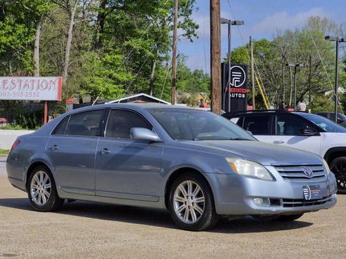 Blue 2006 Toyota Avalon XL