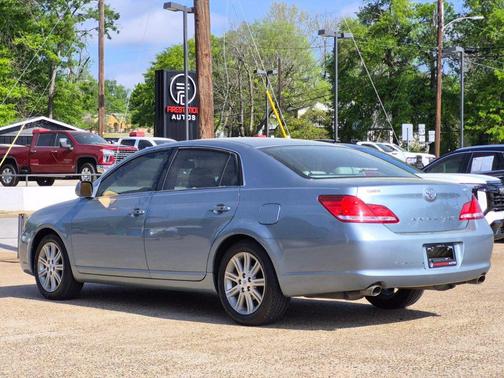 2006 Toyota Avalon XL