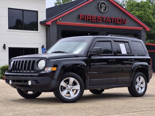 Black Clearcoat 2016 Jeep Patriot Sport