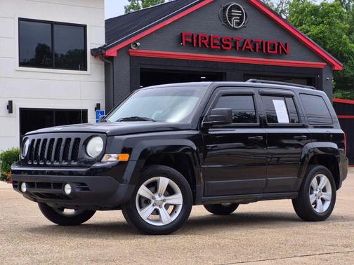 Black Clearcoat 2016 Jeep Patriot Sport