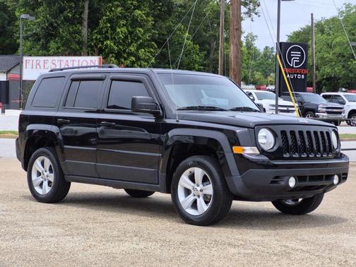 Black Clearcoat 2016 Jeep Patriot Sport