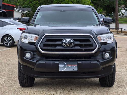 Midnight Black Metallic 2021 Toyota Tacoma SR5
