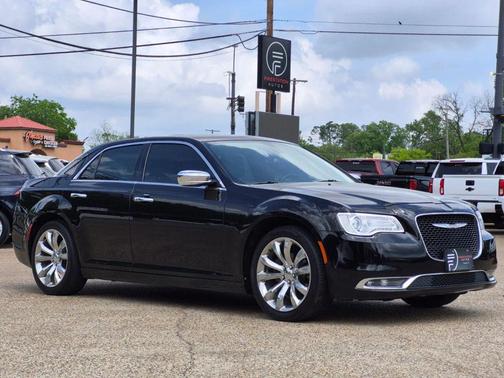 Gloss Black 2015 Chrysler 300C Base