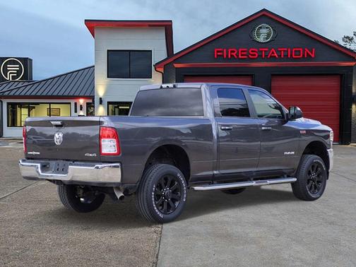 Granite Crystal Metallic Clearcoat 2019 RAM 2500 Lone Star Crew Cab 4x4 6'4' Box