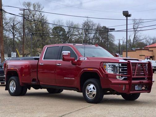 2022 GMC Sierra 3500 SLT
