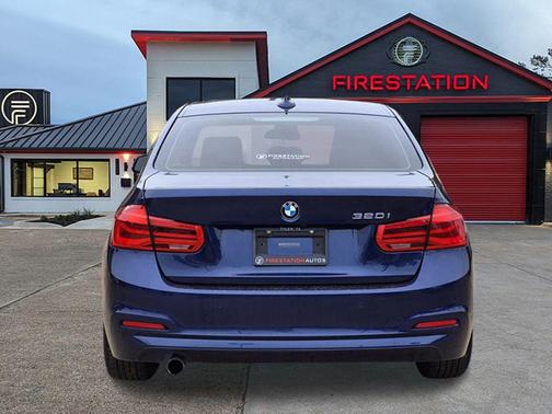 2017 BMW 320 i