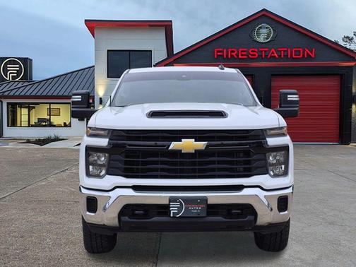 White 2024 Chevrolet Silverado 2500 WT