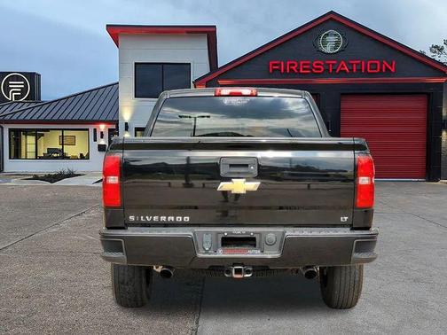2018 Chevrolet Silverado 1500 2LT