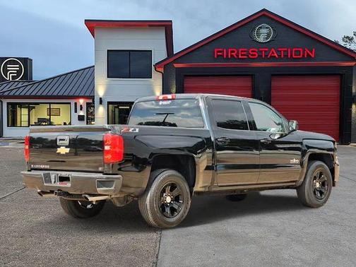 2018 Chevrolet Silverado 1500 2LT