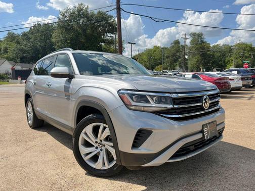 Pyrite Silver Metallic 2021 Volkswagen Atlas SE w/Tech Pkg (2021.5) Sport Utility 4D