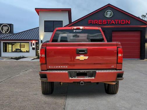 2018 Chevrolet Silverado 1500 2LT