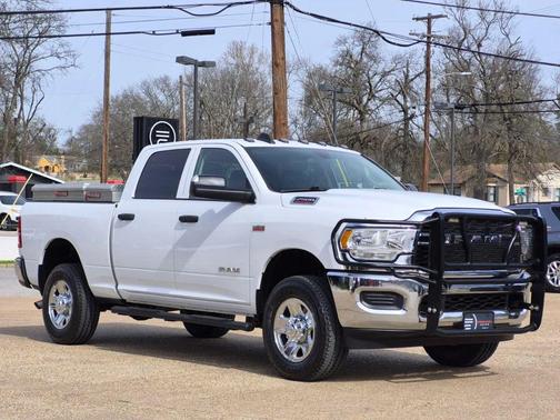 2020 RAM 2500 Tradesman Crew Cab 4x4 6'4' Box