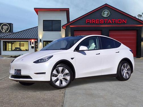 2021 Tesla Model Y Standard Range Rear-Wheel Drive