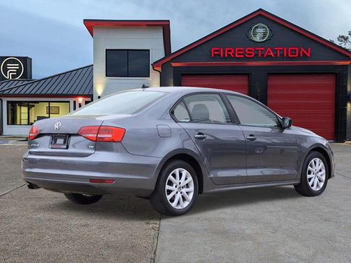 2015 Volkswagen Jetta 1.8T SE