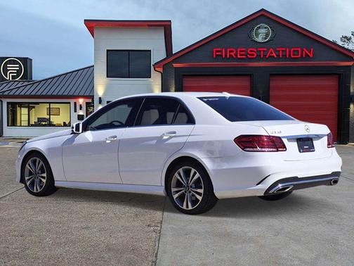 White 2016 Mercedes-Benz E-Class E 350 Sedan 4D