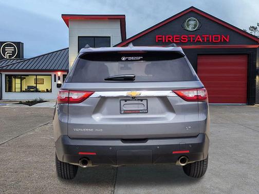 2020 Chevrolet Traverse LT Leather