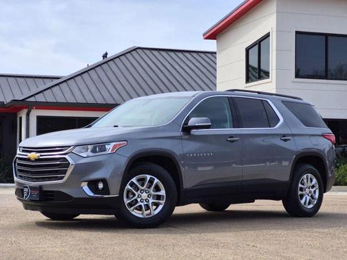 2020 Chevrolet Traverse LT Leather