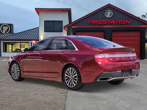 2017 Lincoln MKZ Base