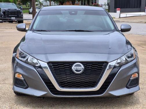 Gun Metallic 2021 Nissan Altima S FWD