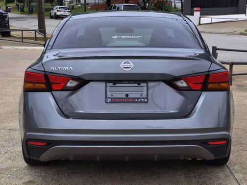 Gun Metallic 2021 Nissan Altima S FWD