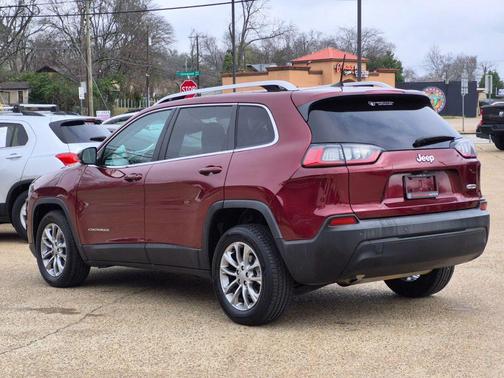 2021 Jeep Cherokee Latitude Plus