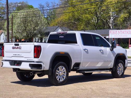 2020 GMC Sierra 2500 Denali