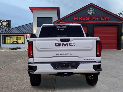 2020 GMC Sierra 2500 Denali