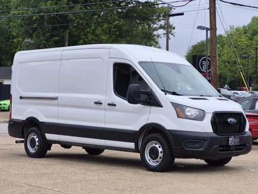 Oxford White 2021 Ford Transit-250 Base