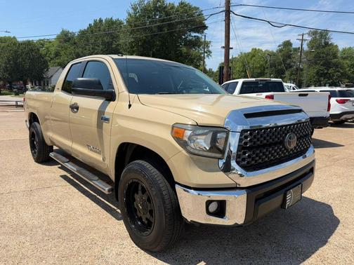 Quicksand 2018 Toyota Tundra SR5