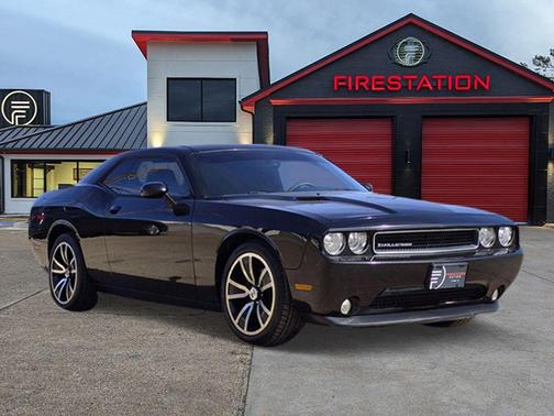 2014 Dodge Challenger SXT