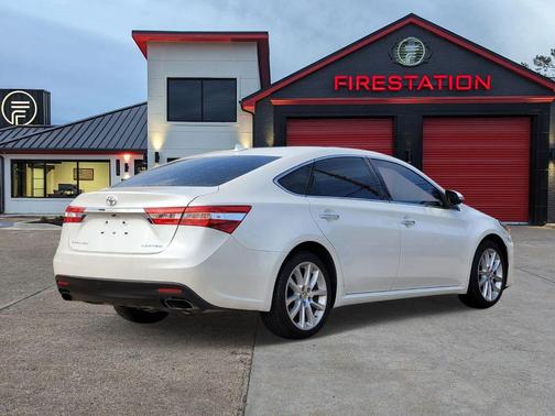 2014 Toyota Avalon XLE Premium