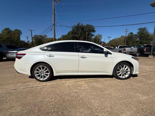 2014 Toyota Avalon XLE Premium