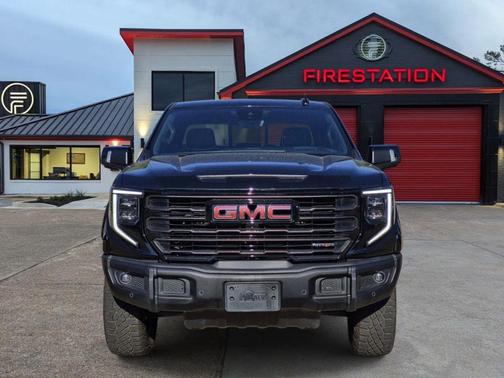 Onyx Black 2023 GMC Sierra 1500 AT4X