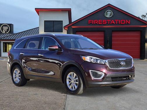 2016 Kia Sorento LX