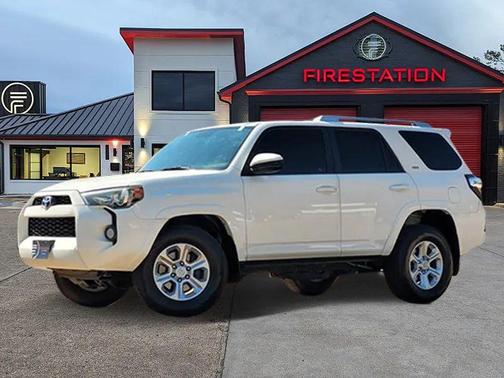 2018 Toyota 4Runner SR5