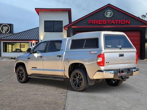 2020 Toyota Tundra SR5