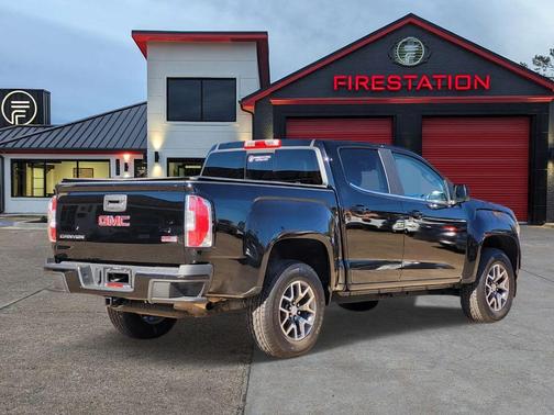 2017 GMC Canyon SLE