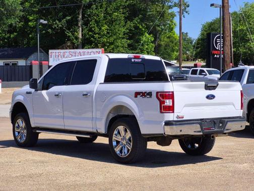 Oxford White 2019 Ford F-150 XLT