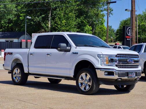 Oxford White 2019 Ford F-150 XLT