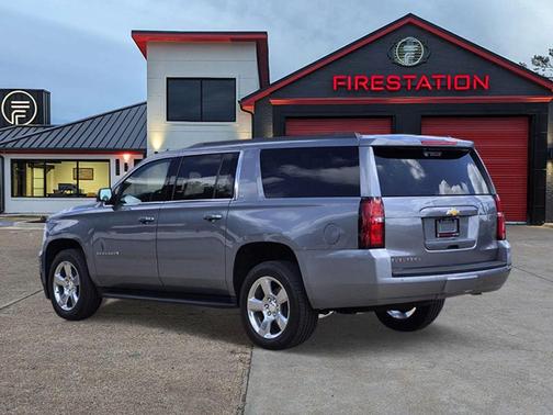 Satin Steel Metallic 2020 Chevrolet Suburban LT